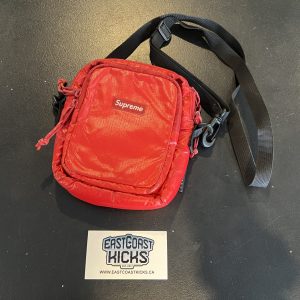 Preowned Supreme Shoulder Bag FW17 Red